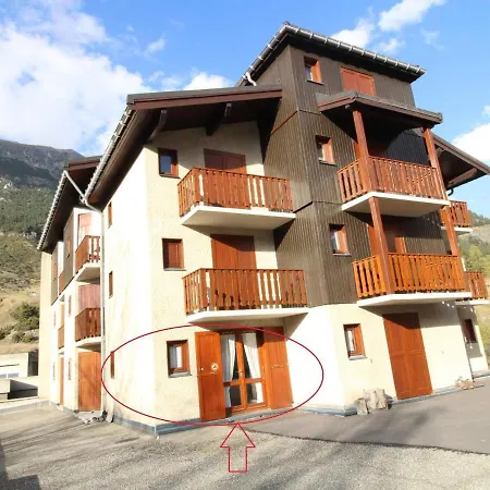 Apartament Pour 4 Personnes A Val Cenis Lanslevillard, Proche Remontees Mecaniques Et Commerces - Fr-1-508-231 *